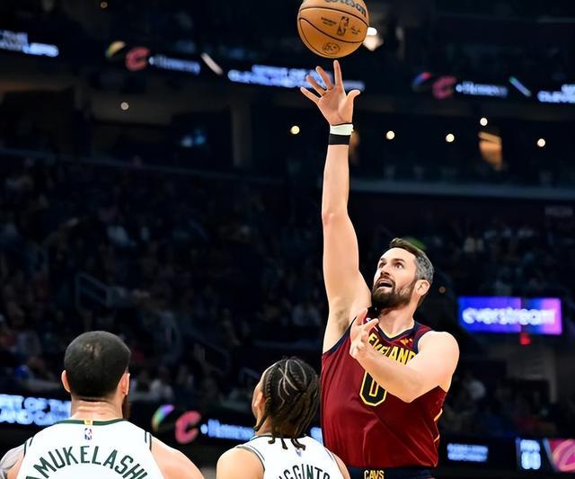 威金斯则在 威金斯则在