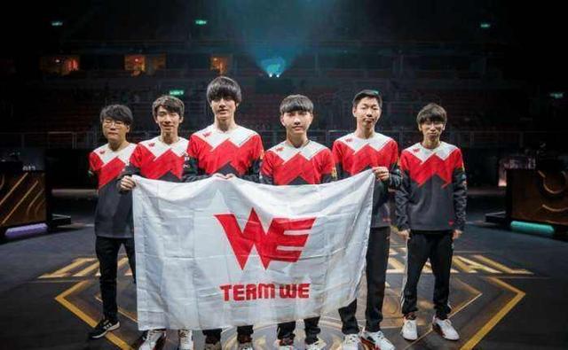 很多人把扑 很多人把扑